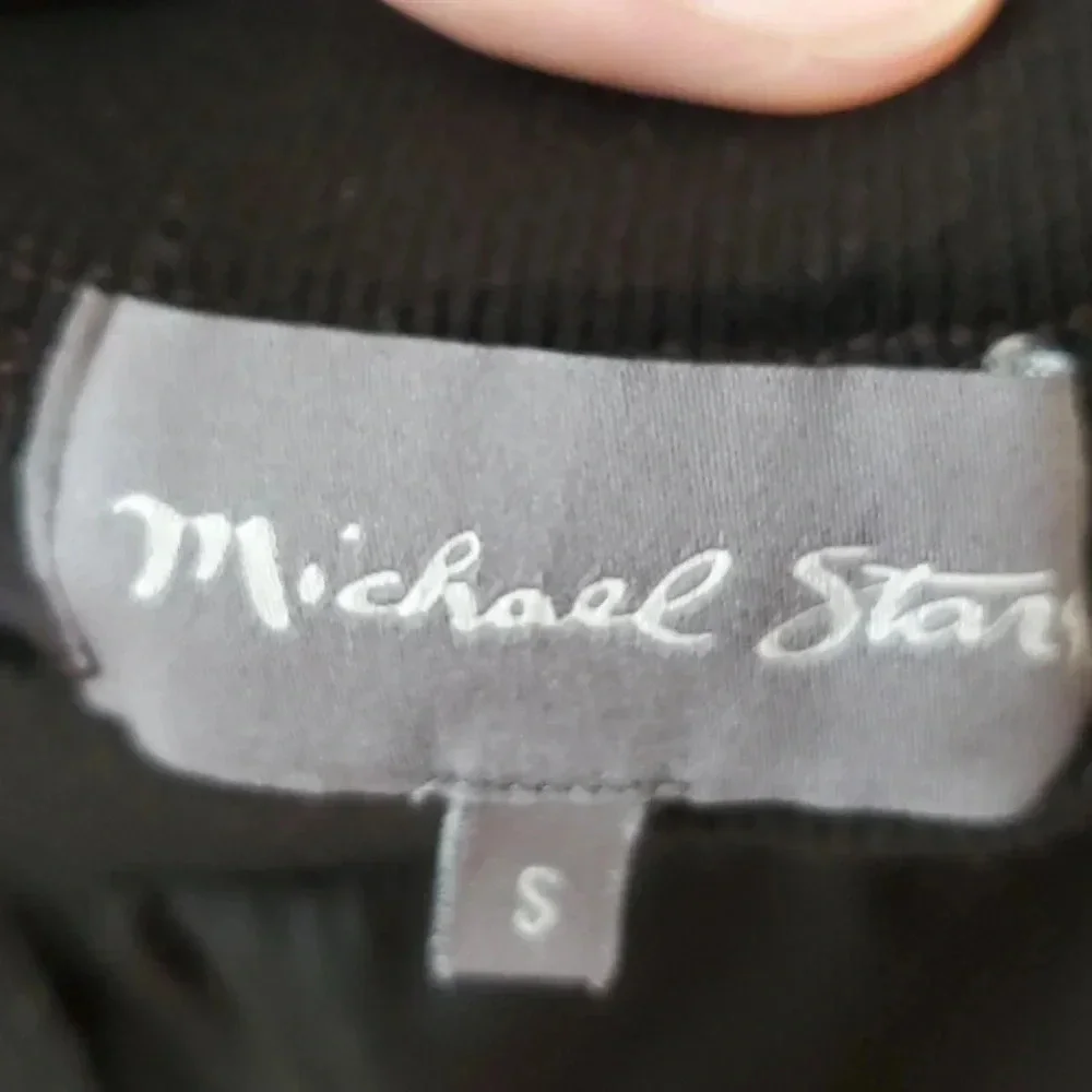 Black ||MICHAEL STARS|| skirt, size small, black, pockets, knee length